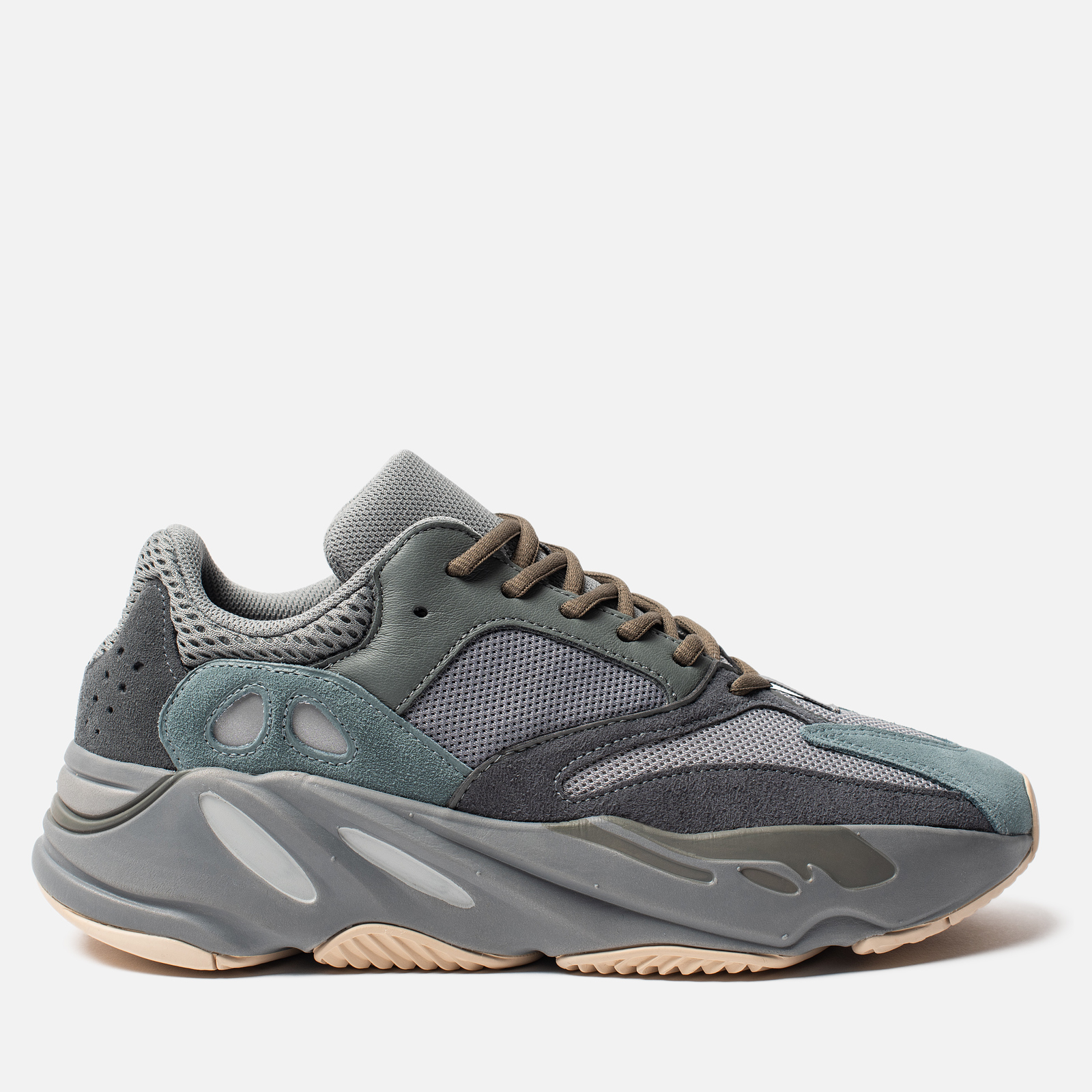 Yeezy Boost 700 "Teal Blue"